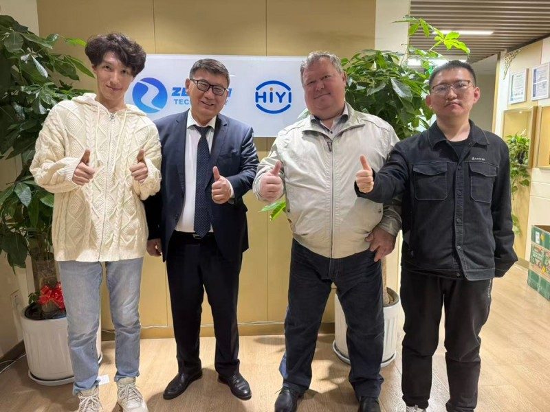 मध्य एशियाई बजारमा विस्तार गर्दै, कजाकस्तानी ग्राहकहरूले ग्यास सुरक्षाको लागि नयाँ भविष्य अन्वेषण गर्न जेट्रोन टेक्नोलोजी भ्रमण गरे।